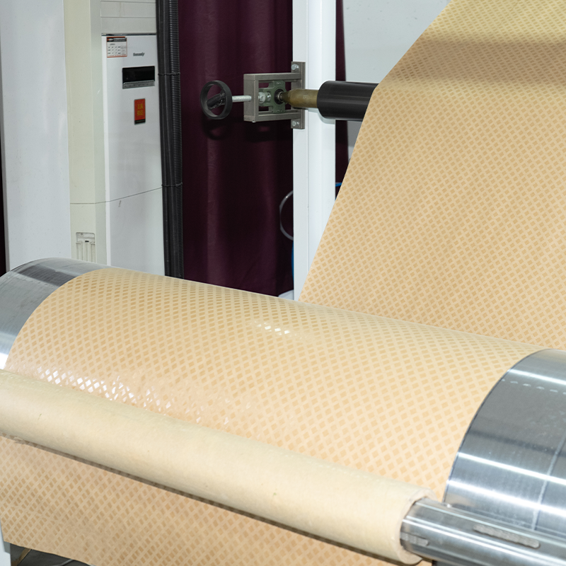 Papel aislante pintado con puntos de diamante (DDP)